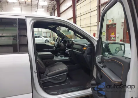 2025 Ford F-150 Tremor из США, поврежденный, VIN 1FTFW4L80SFA96178